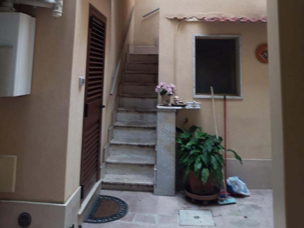 Bed and Breakfast Casa Ale Бриндизи Экстерьер фото